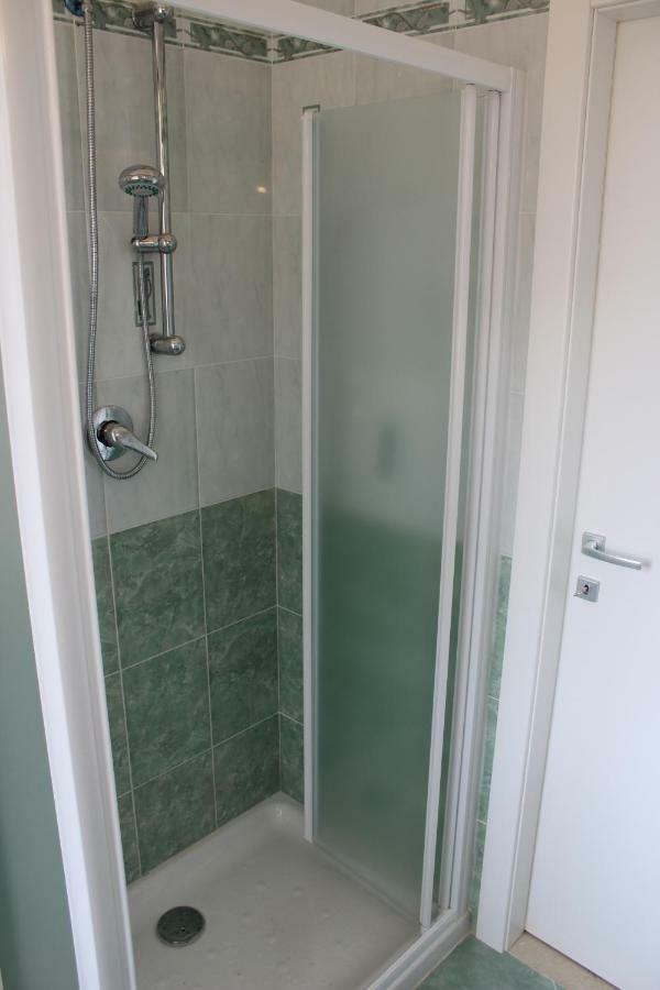 Brezza Di Lago Salo Ngoại thất bức ảnh
